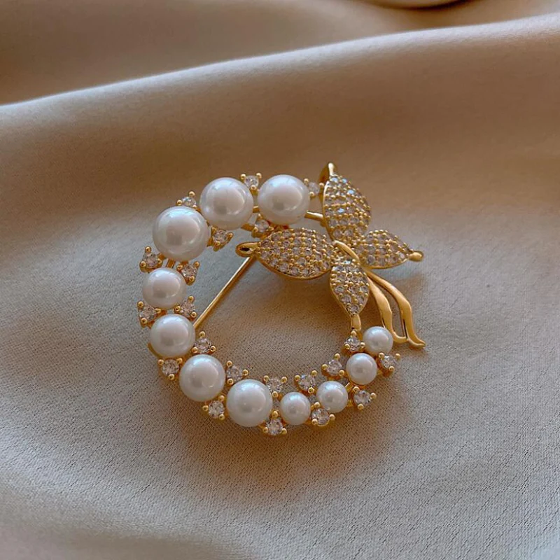 Ear ring star shape